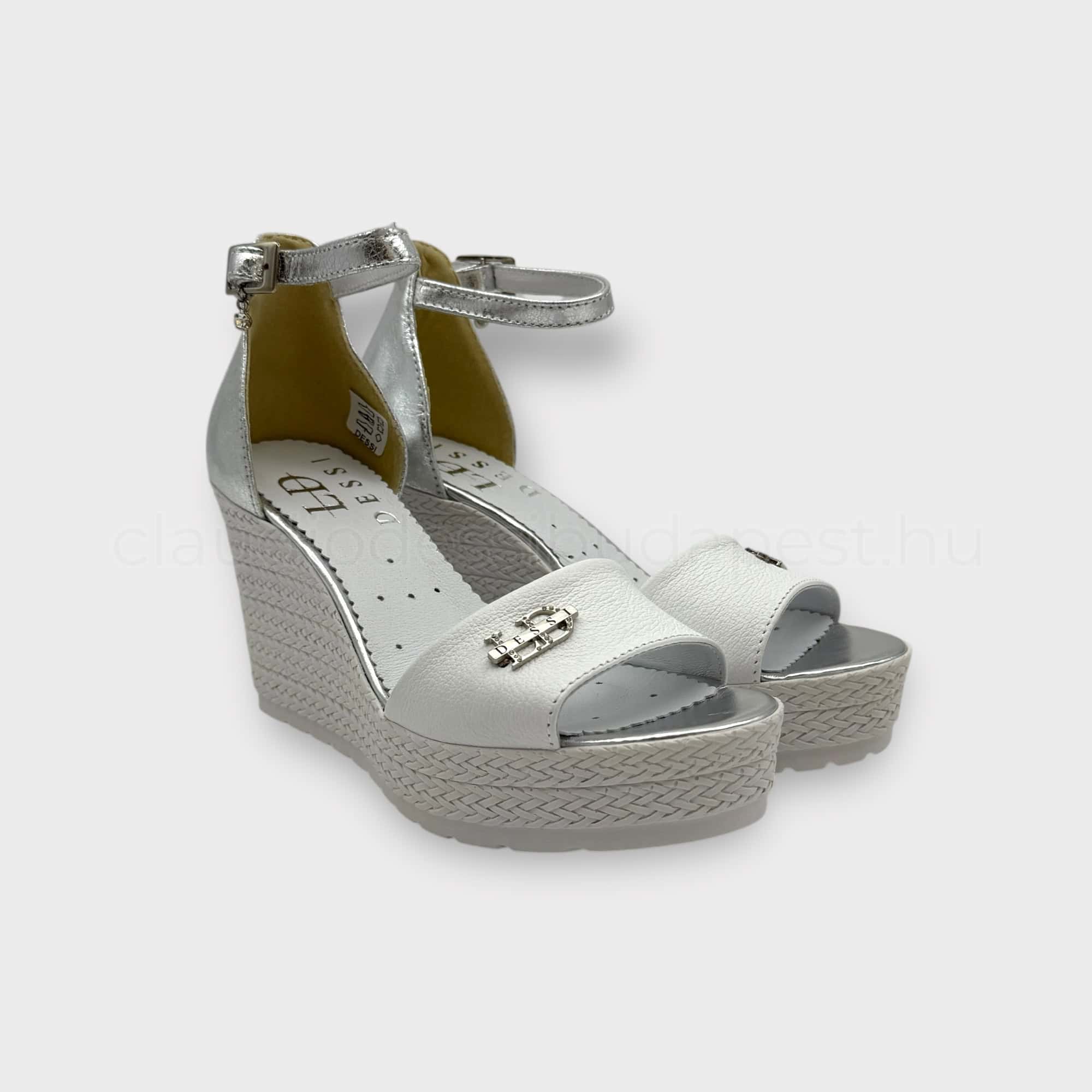 Lux By Dessi telitalpú szandál - 920/0654 fehér ezüst