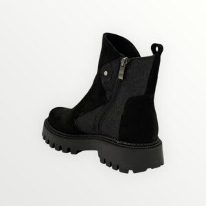 Alternative view of Lux by Dessi Bokacsizma 990/BR fekete